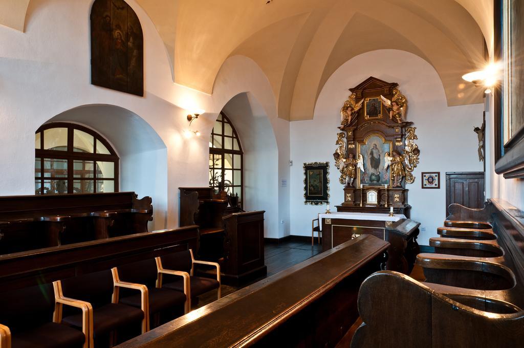 Klaster Hejnice - Vzdelavaci, Konferencni A Poutni Dum ภายนอก รูปภาพ